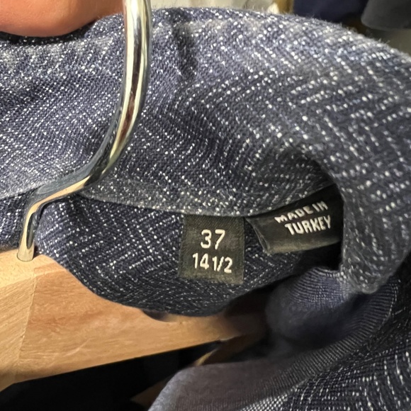 Hugo Boss Dress Shirt - Blue Chevrons - Picture 2 of 3